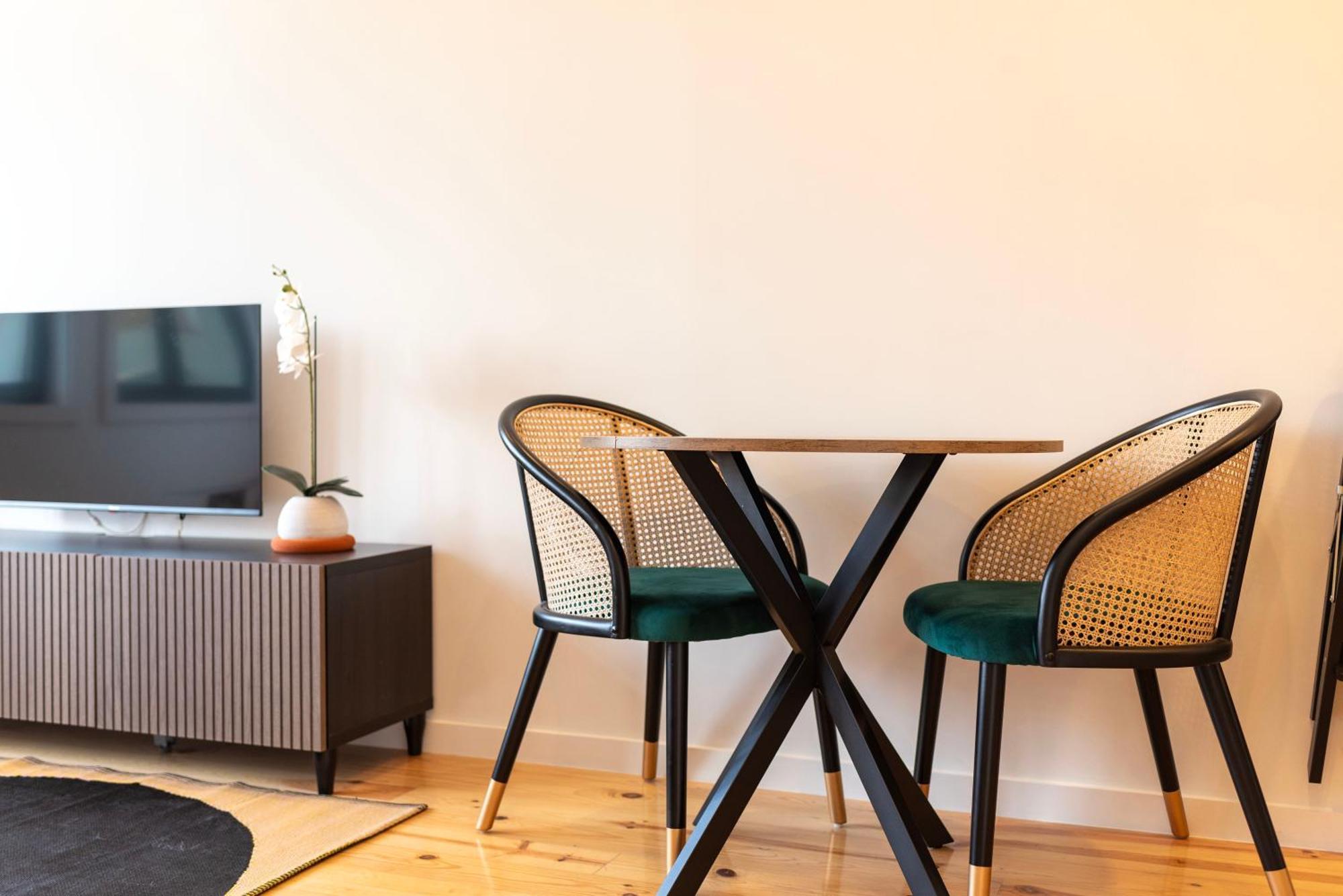 Appartement Chic Porto Hideaway: Pool & Garden Extérieur photo